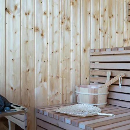 Gronow - Jacuzzi Sauna