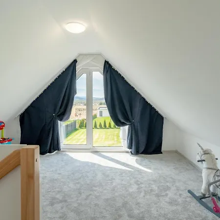 Gronow - Jacuzzi Sauna Holiday home *