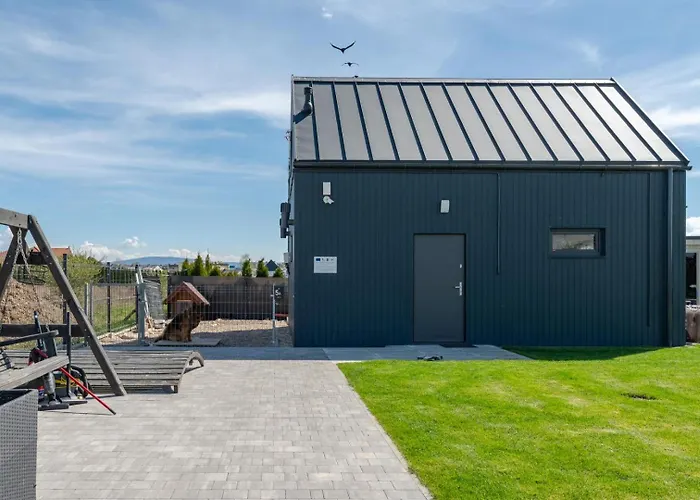 Gronow - Jacuzzi Sauna Jezow Sudecki